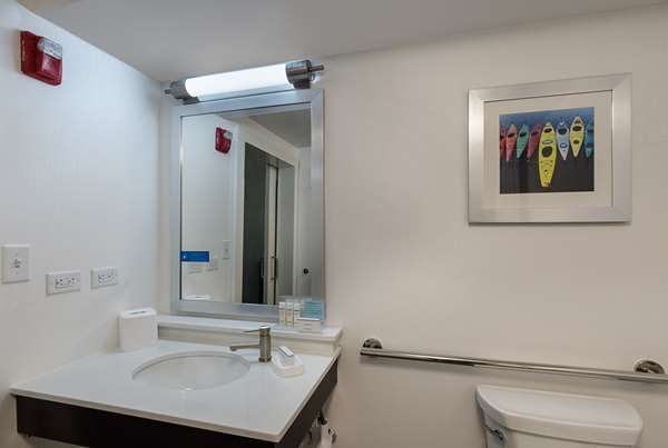  - Hampton Inn Covington