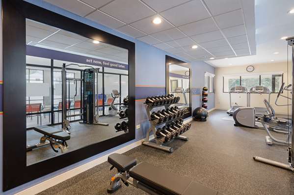 Fitness/ Exercise Room - Hampton Inn Covington