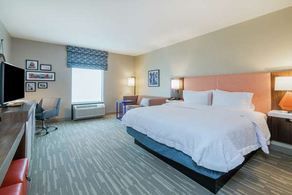 - Hampton Inn & Suites Glenarden - I-95 & I-495, Exit 17