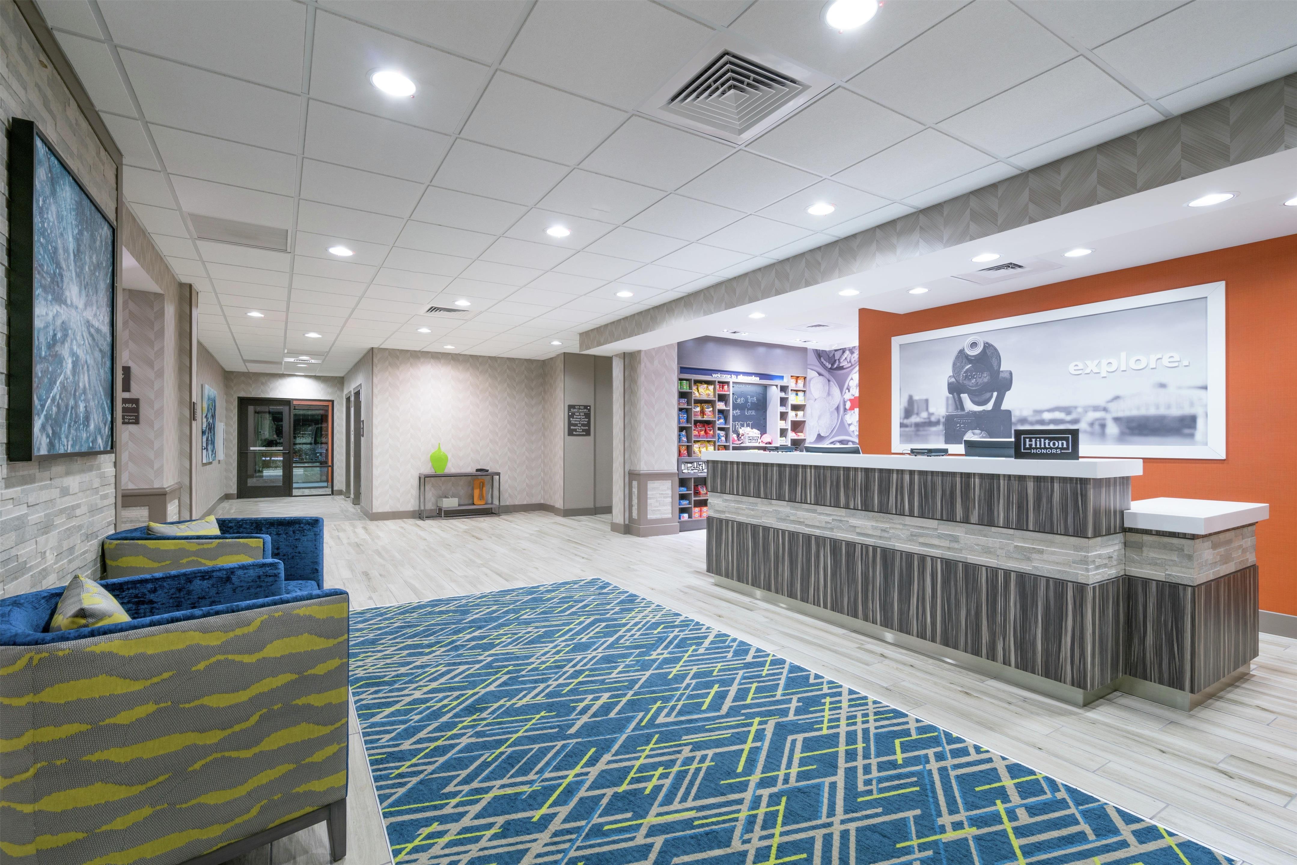Reception | Hampton Inn & Suites Glenarden/Washington DC