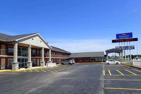 Exterior view - Baymont Inn & Suites Effingham - I-57 & I-70, Exit 159