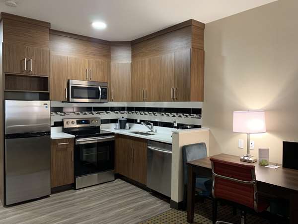 Suite - Best Western Plus Hinton Inn & Suites