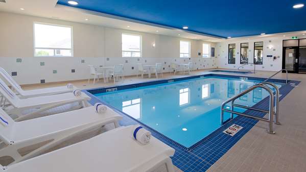 Pool - Best Western Plus Hinton Inn & Suites