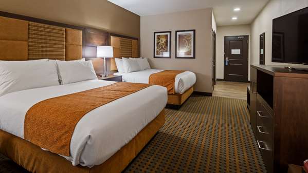 - Best Western Plus Hinton Inn & Suites