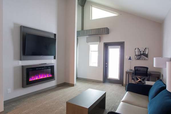 Suite - Best Western Plus Prince George Hotel