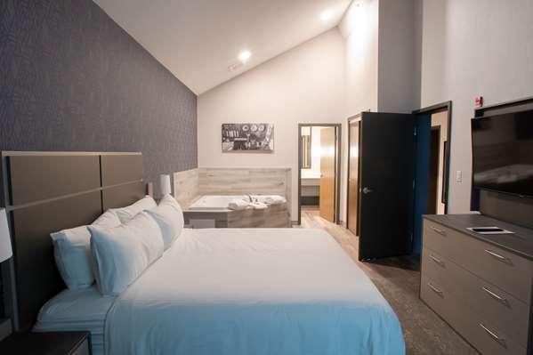 Suite - Best Western Plus Prince George Hotel