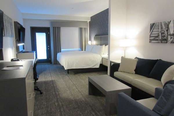 Suite - Best Western Plus Prince George Hotel