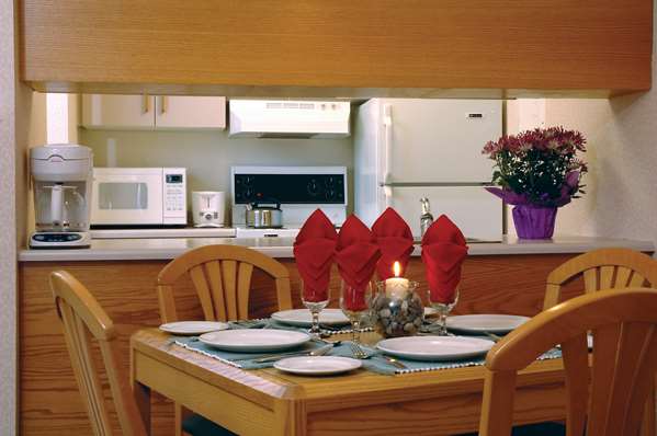 Suite - Cartier Place Suite Hotel Ottawa