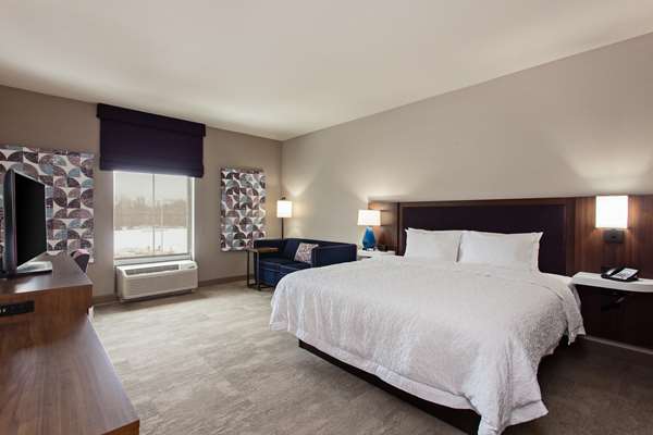  - Hampton Inn Leavenworth