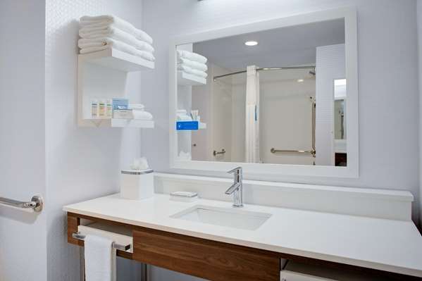  - Hampton Inn East Flagstaff - I-40, Exit 201