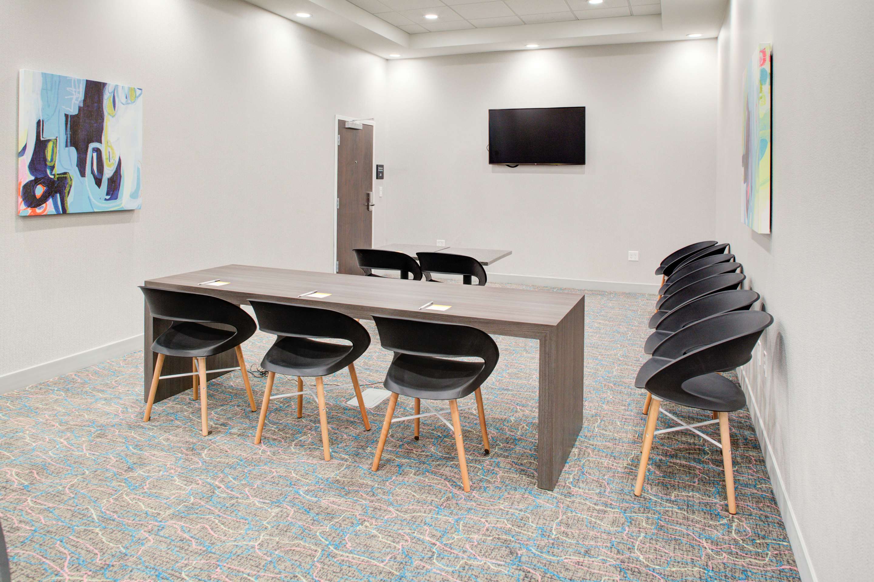 Meeting Room | Hampton Inn & Suites Flagstaff East