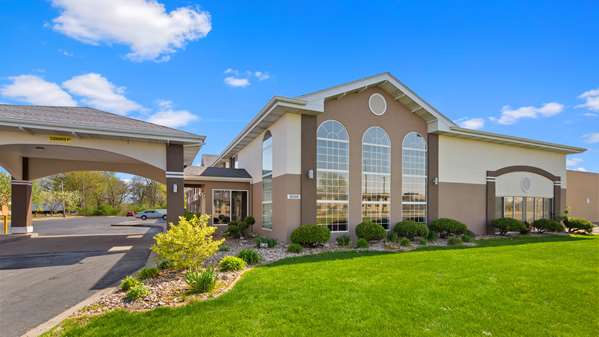 Exterior view - Best Western Airport Inn Moline - I-74, Exit 4A