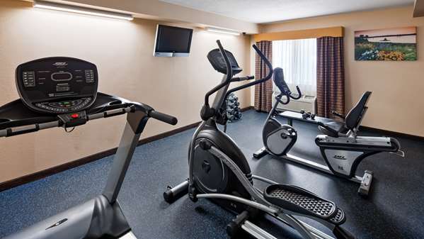 Fitness/ Exercise Room - Best Western Airport Inn Moline - I-74, Exit 4A