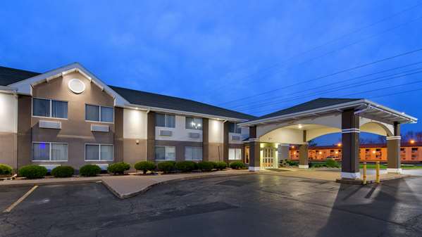 Exterior view - Best Western Airport Inn Moline - I-74, Exit 4A