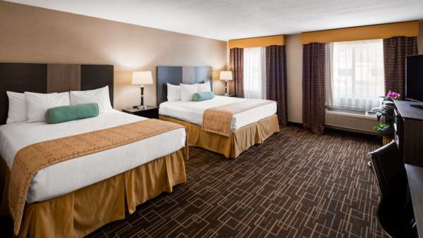  - Best Western Airport Inn Moline - I-74, Exit 4A