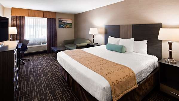  - Best Western Airport Inn Moline - I-74, Exit 4A