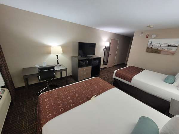  - Best Western Airport Inn Moline - I-74, Exit 4A