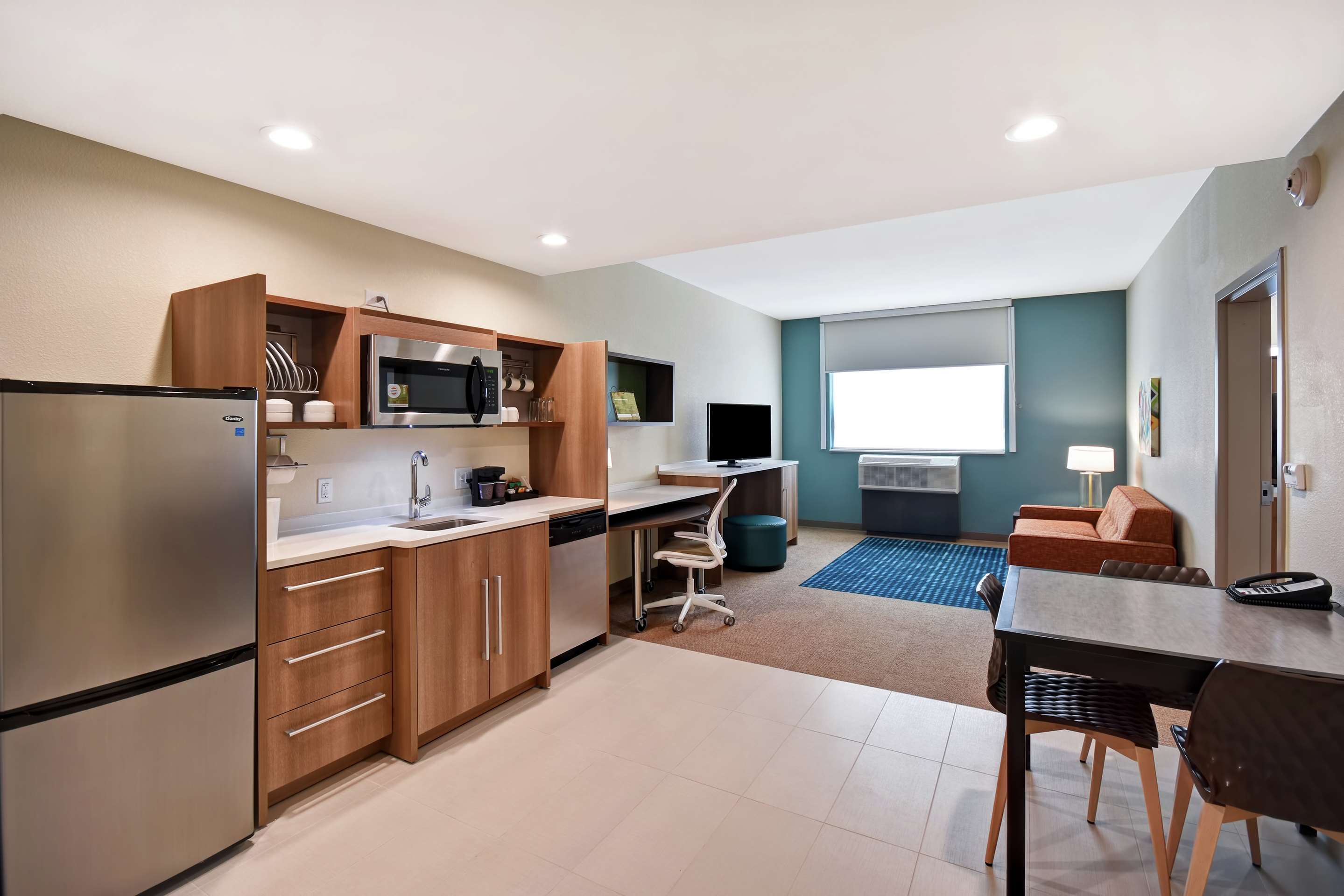 Guest room