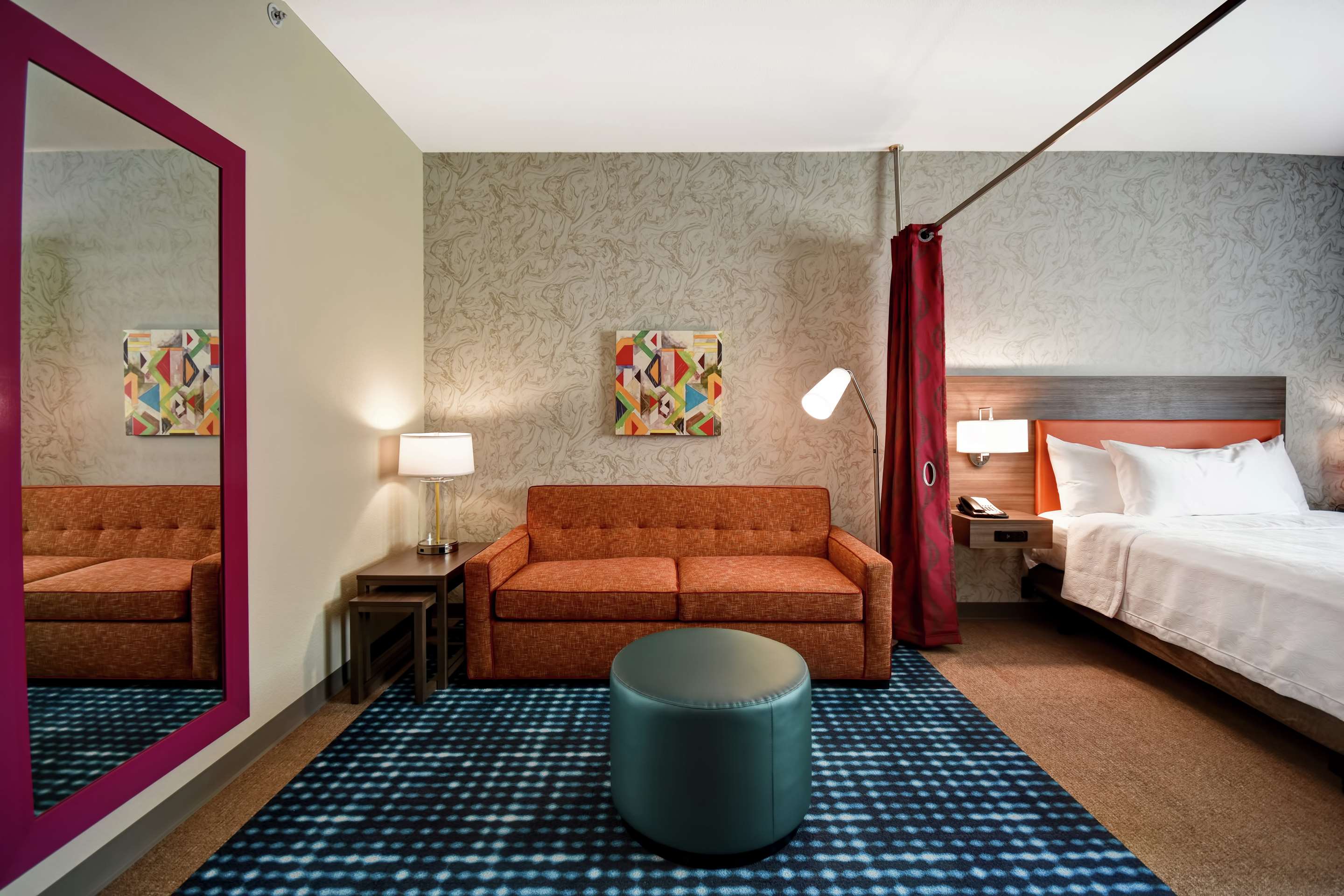 Guest room