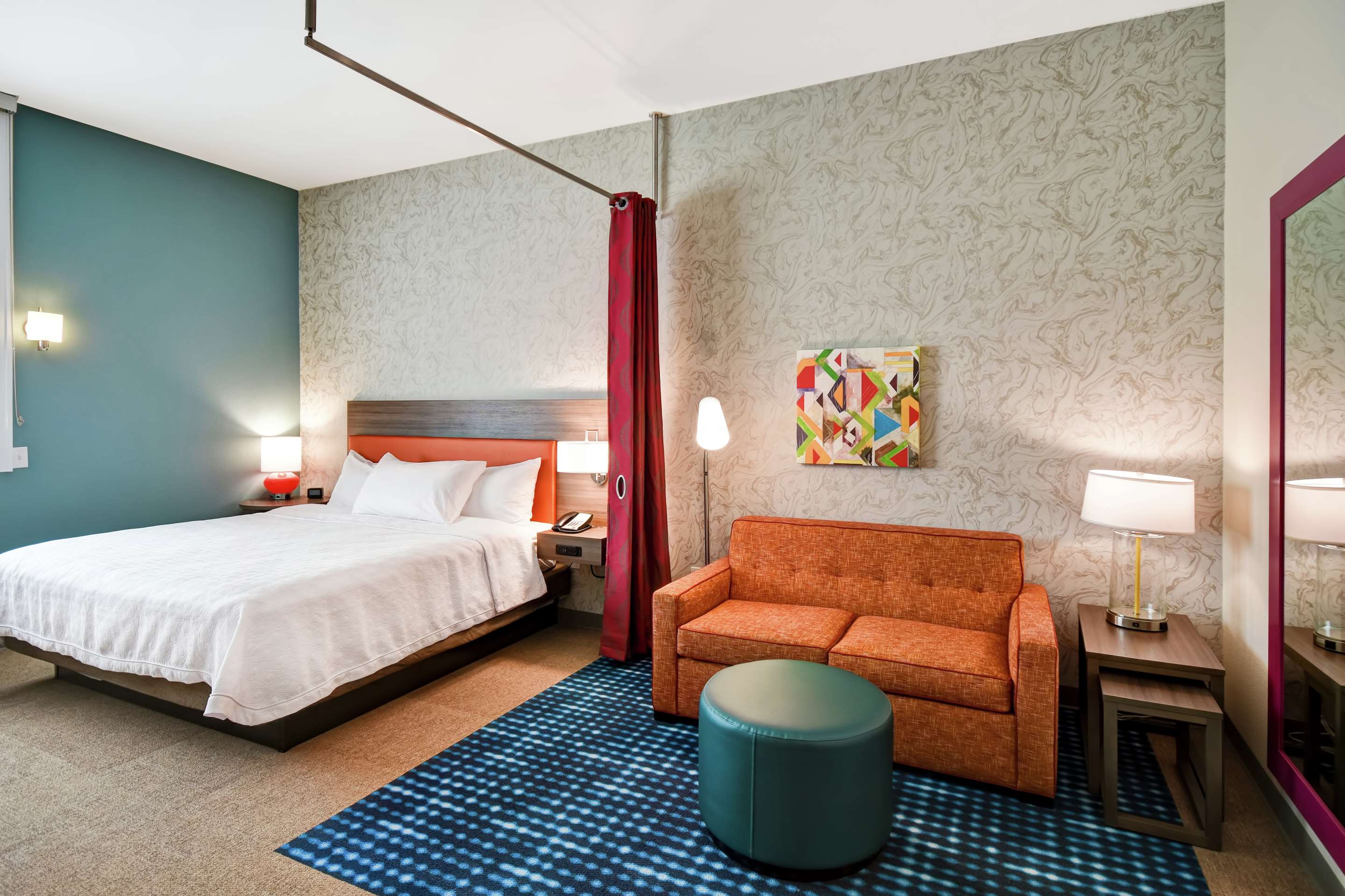 Guest room