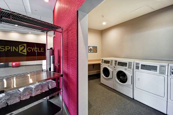  - Home2 Suites by Hilton Downtown Columbus - I-71, Exit 108