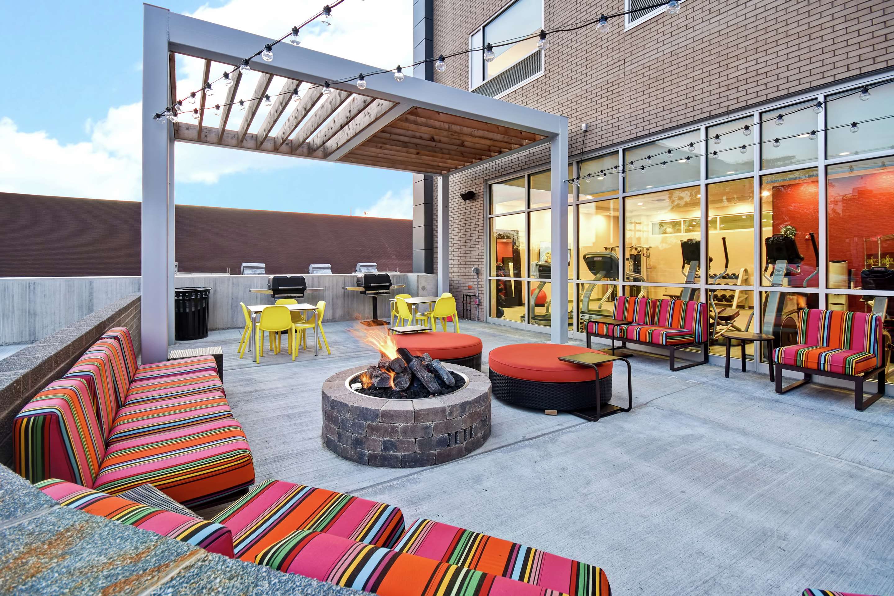 Exterior | Home2 Suites by Hilton Columbus Downtown