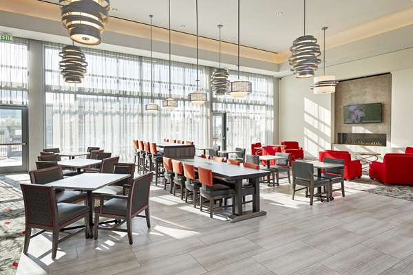 Amenities - Hampton Inn Airport Long Beach