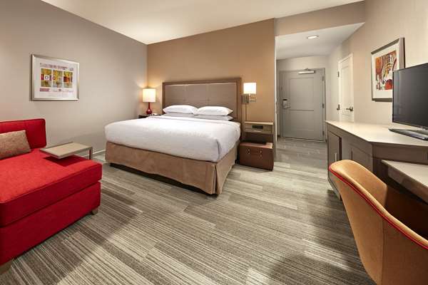  - Hampton Inn Airport Long Beach