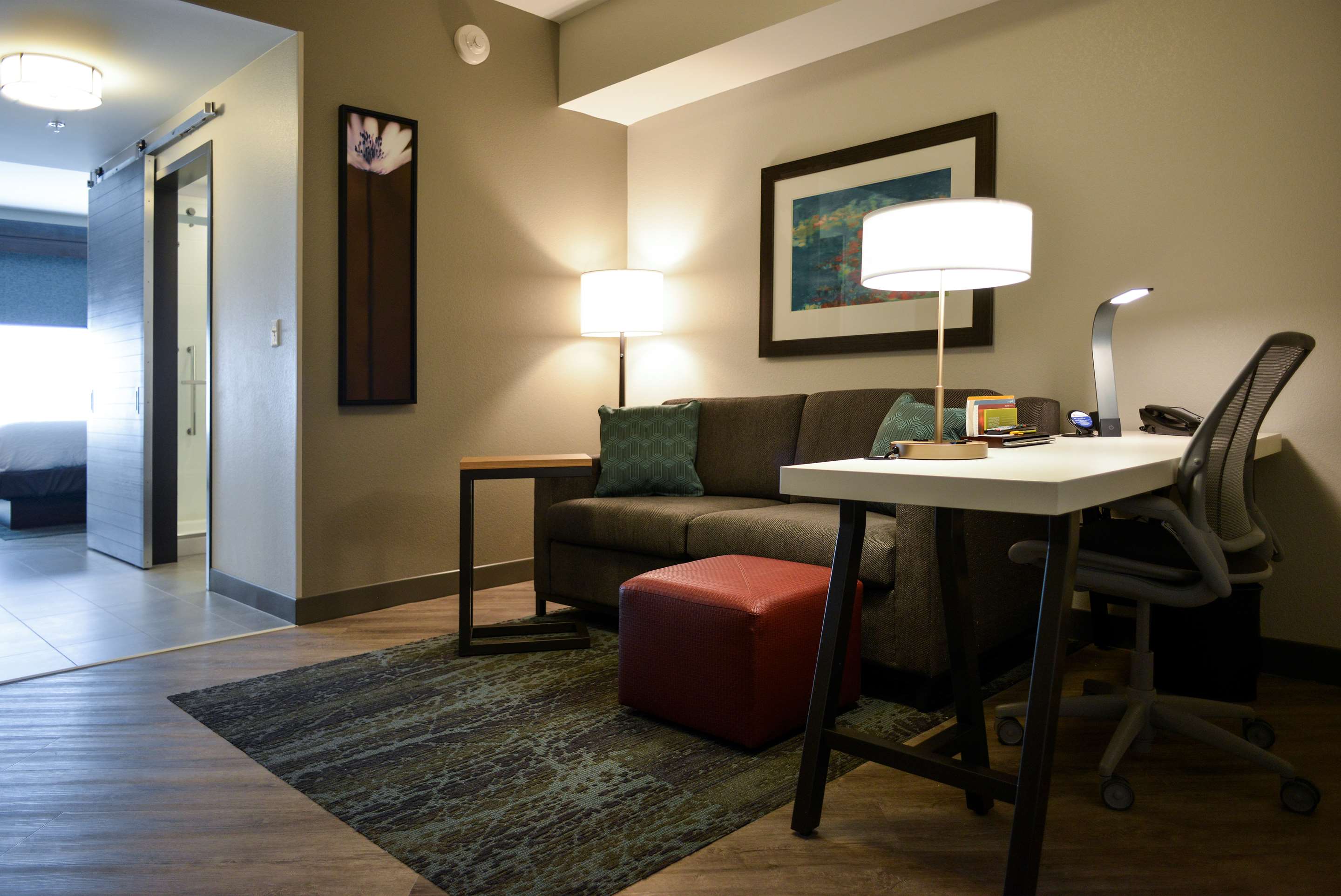 Guest room