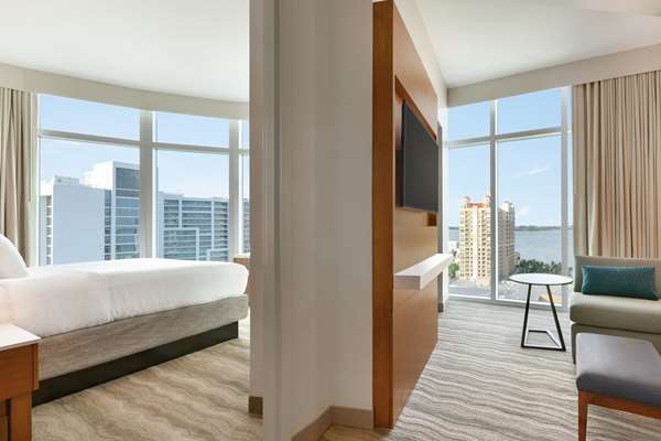  - Embassy Suites Downtown Sarasota