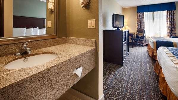  - Best Western Richland Inn Mansfield - I-71, Exit 169