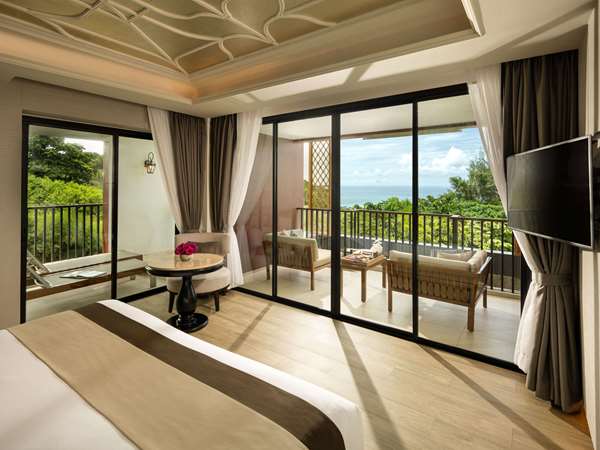 DELUXE SUITE WITH WHIRLPOOL BATH, SEA VIEW, 1 KING BED
