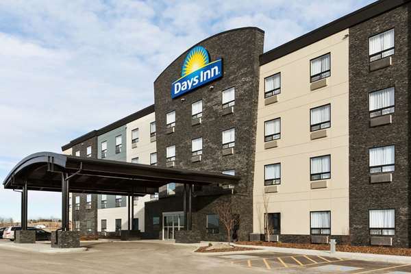 Exterior view - Days Inn Balzac