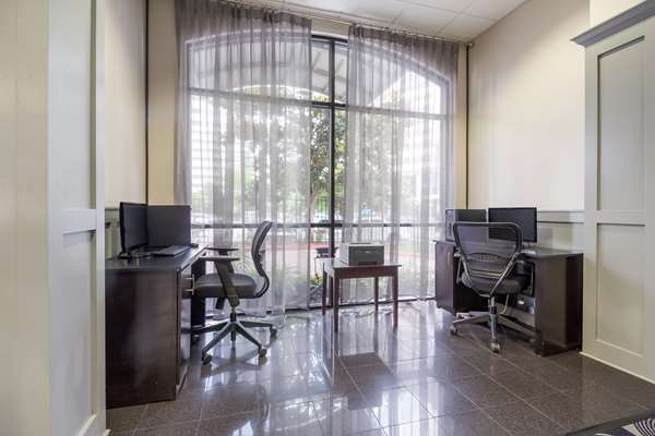 Conference Area - Surestay Plus Hotel by Best Western Houston Medical Center