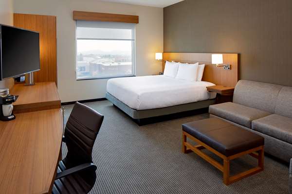  - Hyatt Place Hotel Glendale