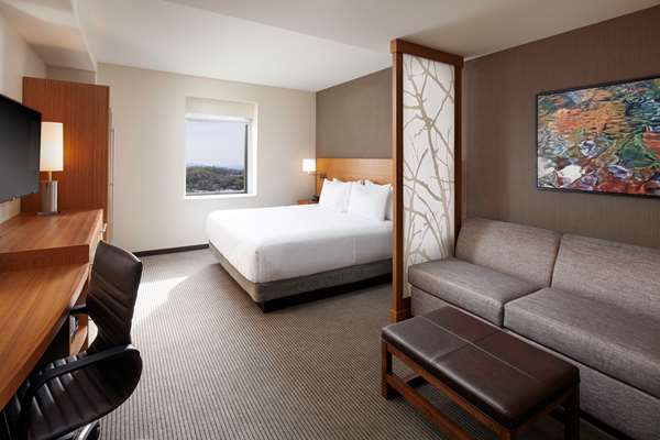  - Hyatt Place Hotel Downtown Knoxville - I-40, Exit 388