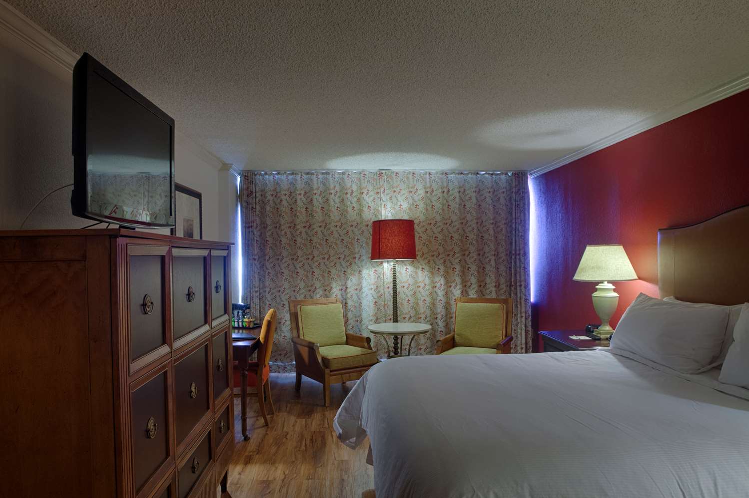 Magnolia Bluffs Casino Hotel Natchez, MS See Discounts Magnolia Bluffs Casino Hotel Natchez, MS See Discounts