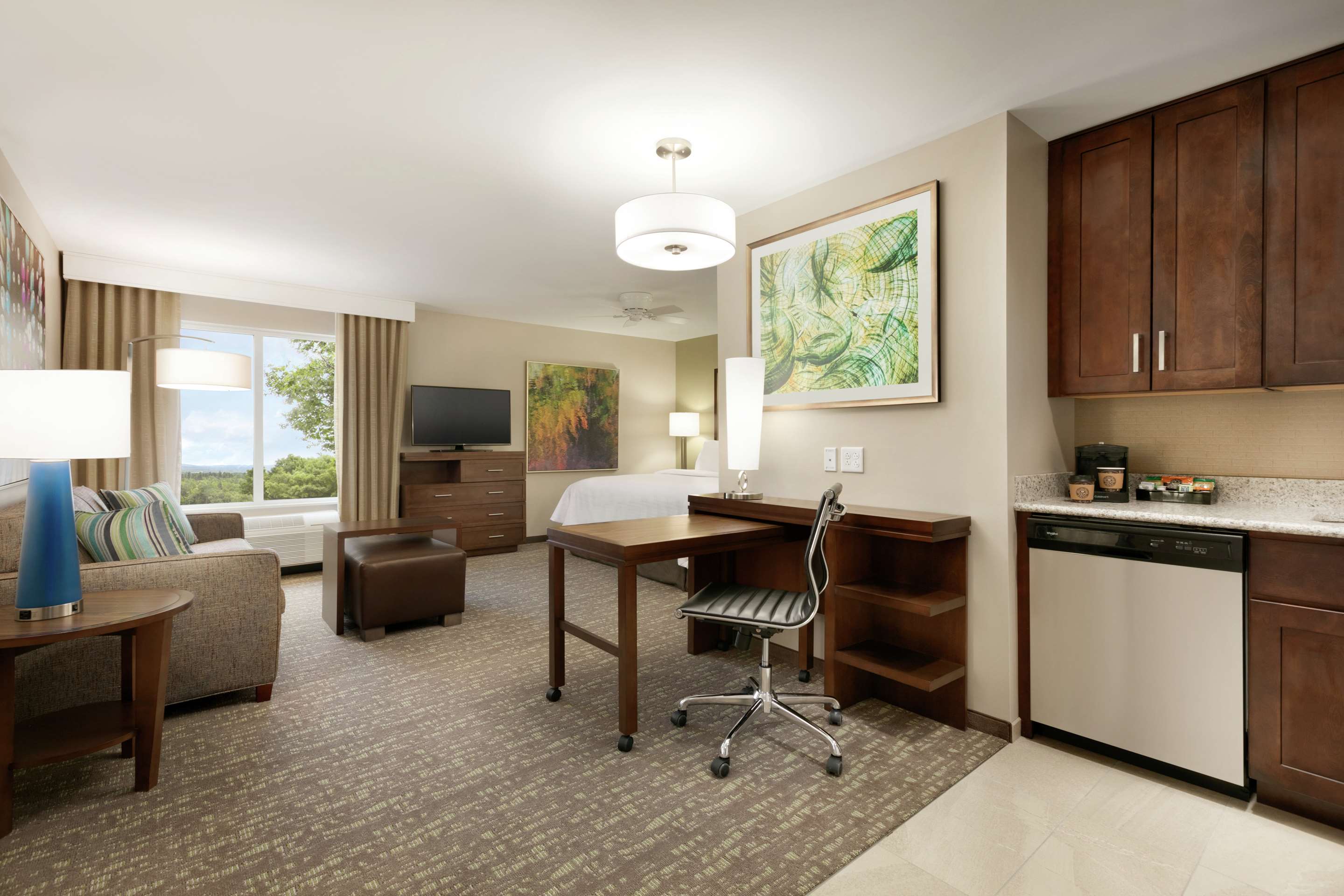 Guest room
