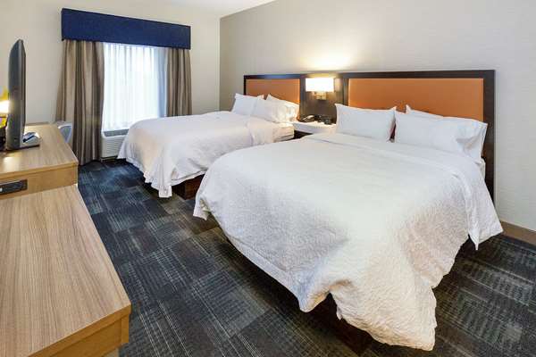  - Hampton Inn & Suites Morgantown - I-79, Exit 153