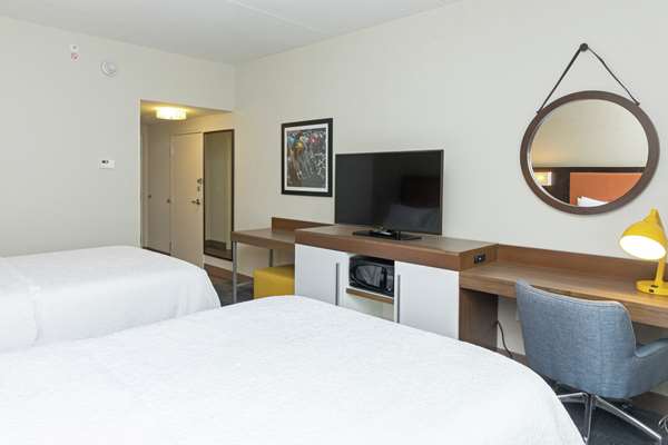  - Hampton Inn & Suites Morgantown - I-79, Exit 153