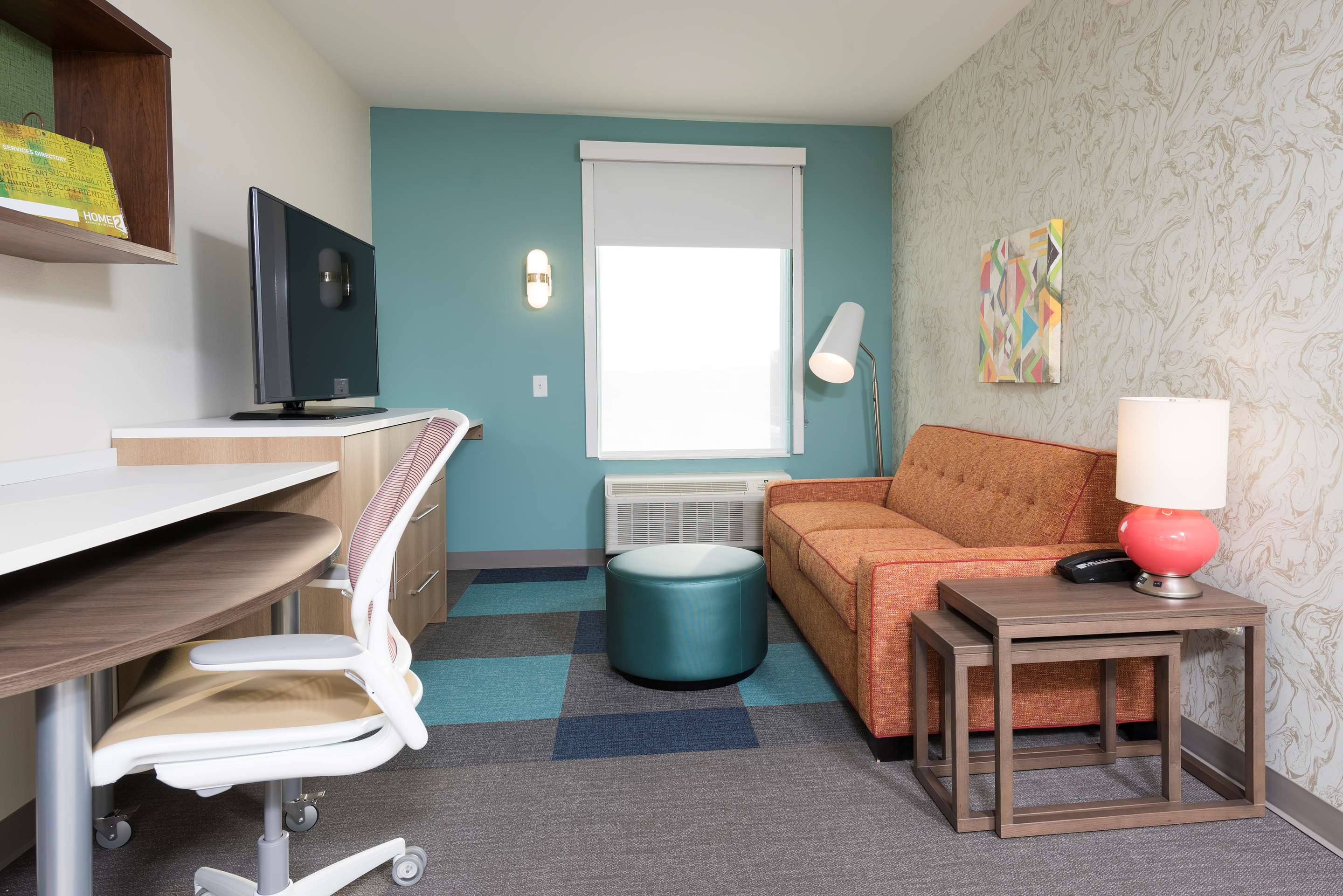 Guest room