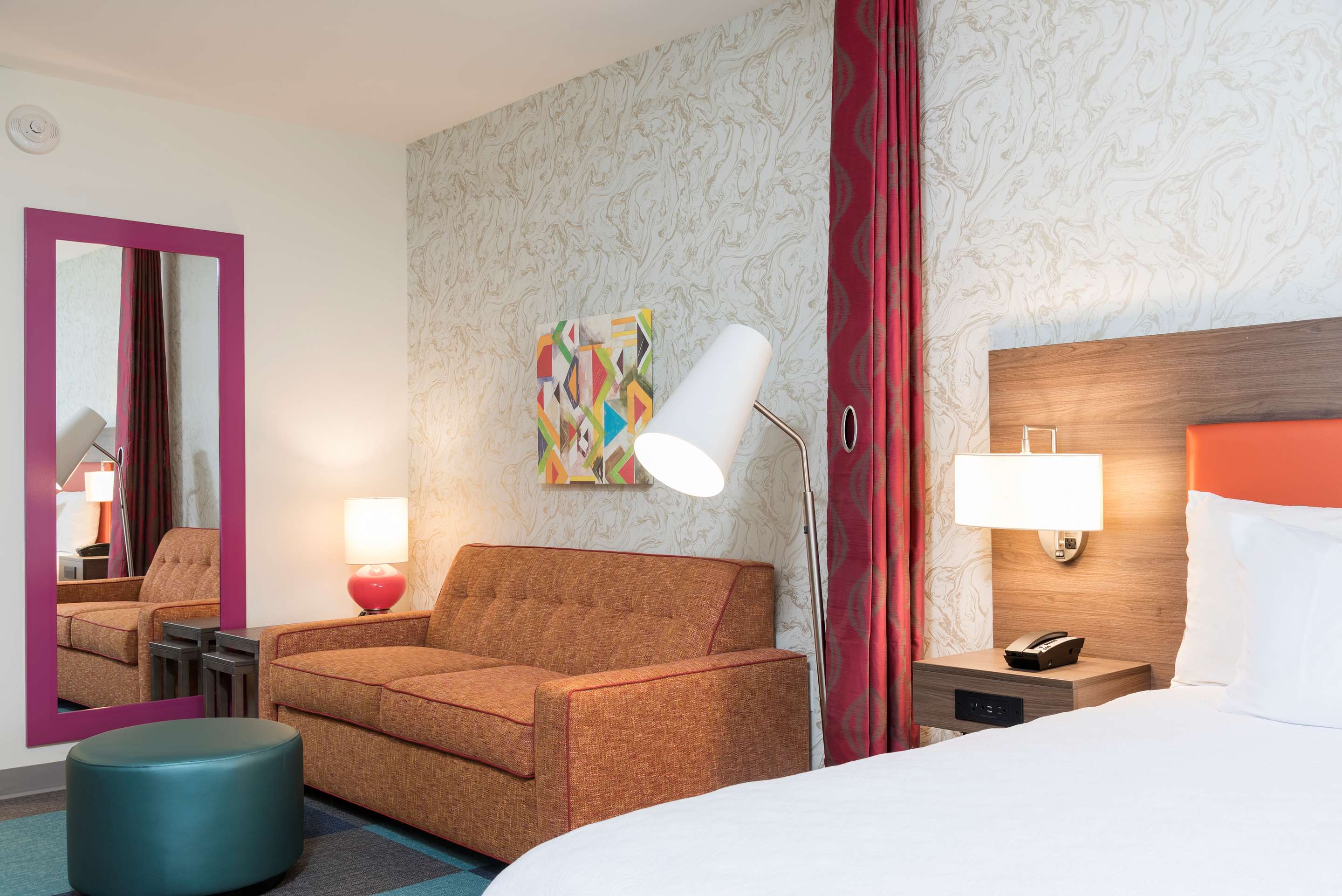 Guest room