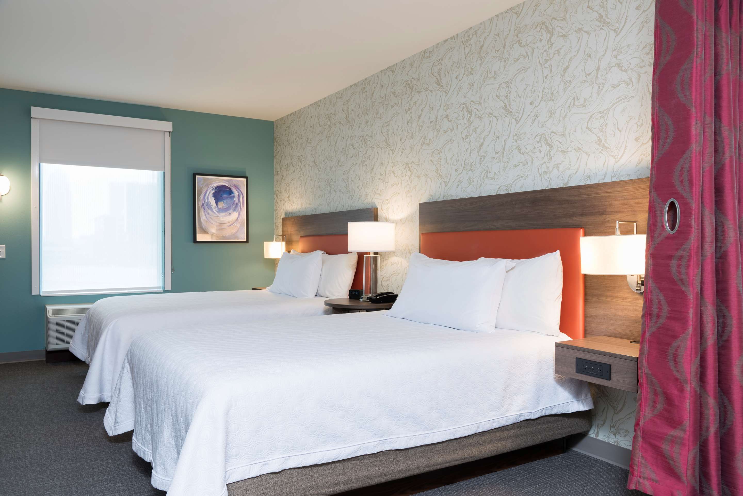Guest room