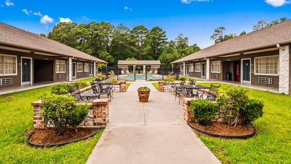 Exterior view - SureStay Hotel by Best Western Leesville