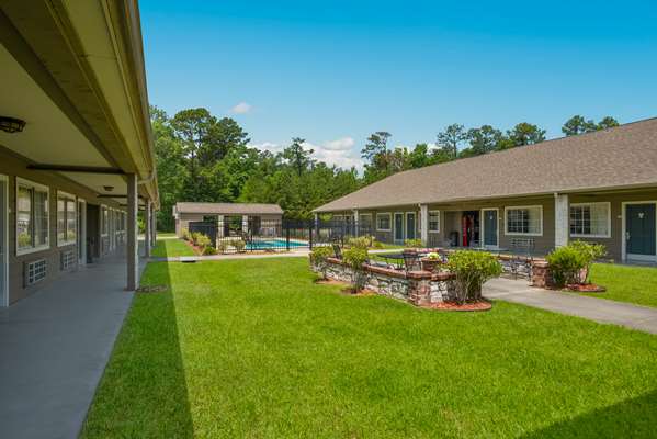 Exterior view - SureStay Hotel by Best Western Leesville