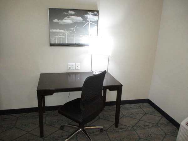  - Best Western Plus McPherson Hotel