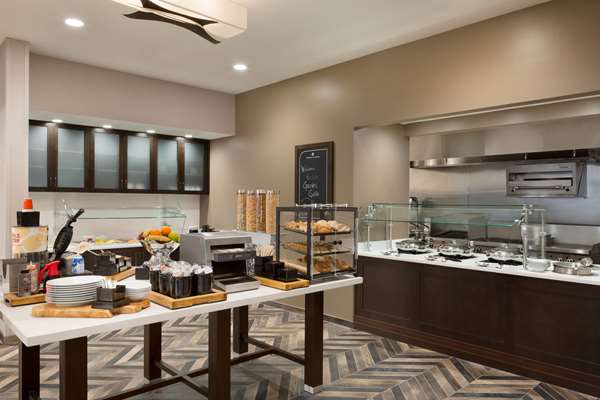 Amenities - Hilton Garden Inn Downtown Birmingham