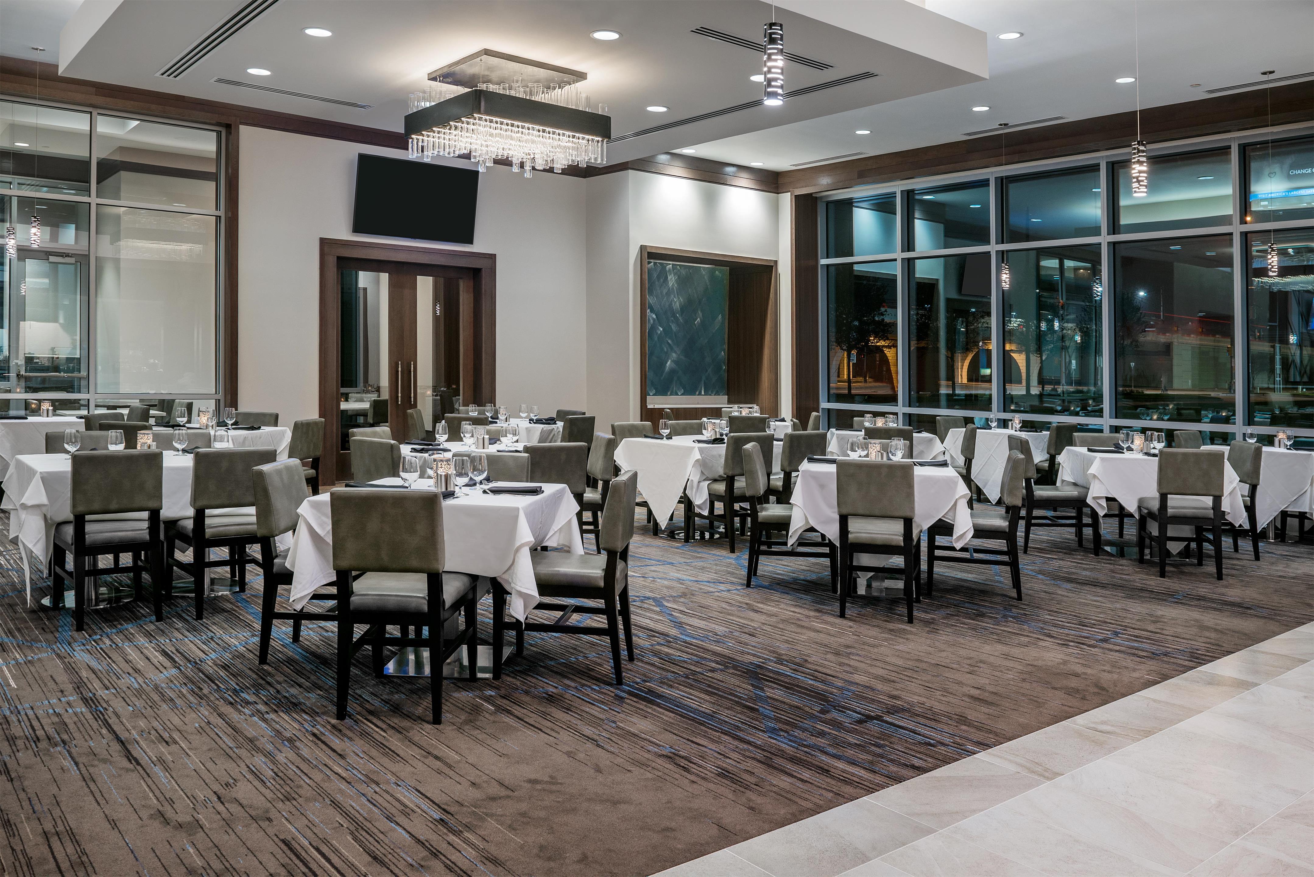 Restaurant | Embassy Suites by Hilton Houston West - Katy