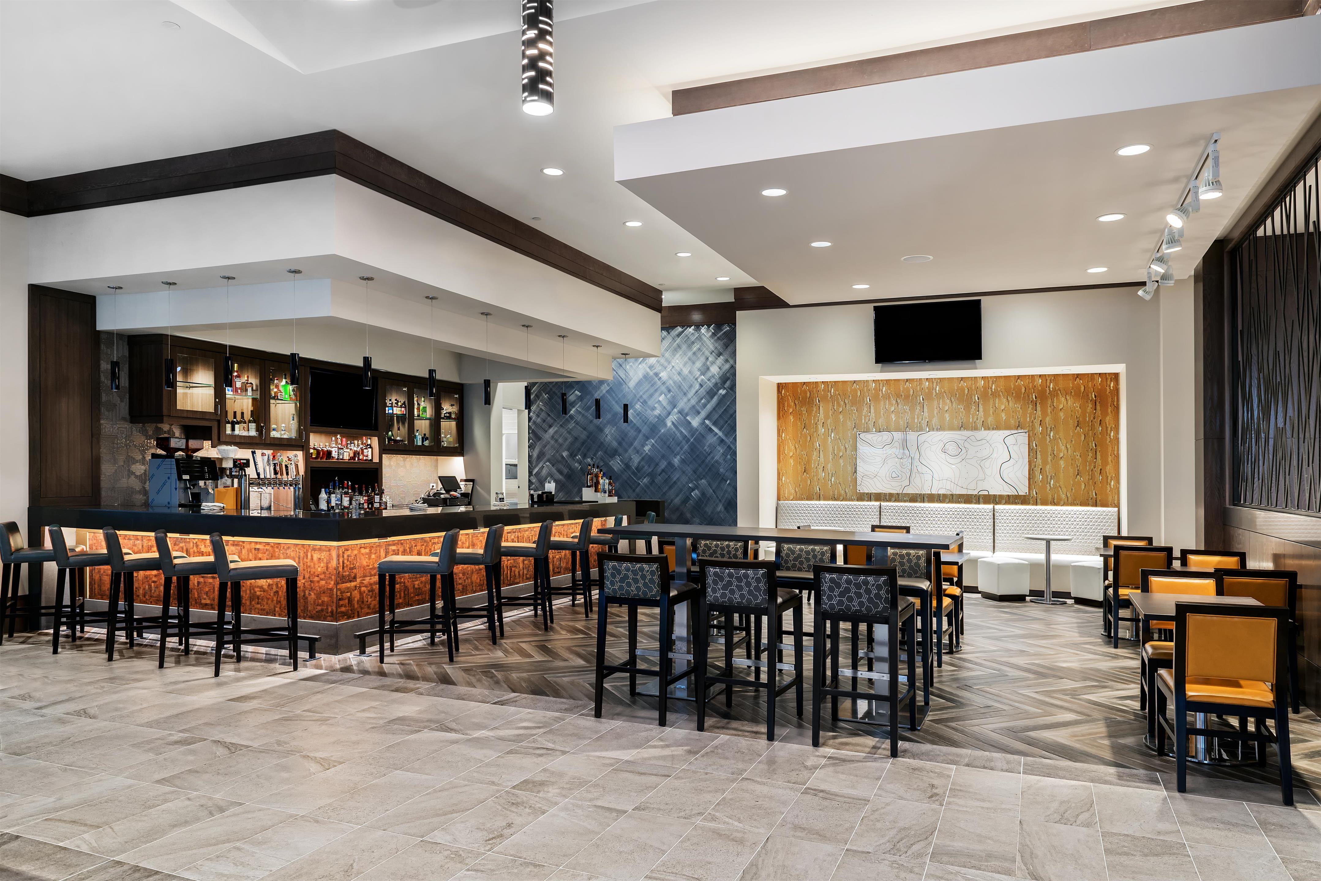 BarLounge | Embassy Suites by Hilton Houston West - Katy