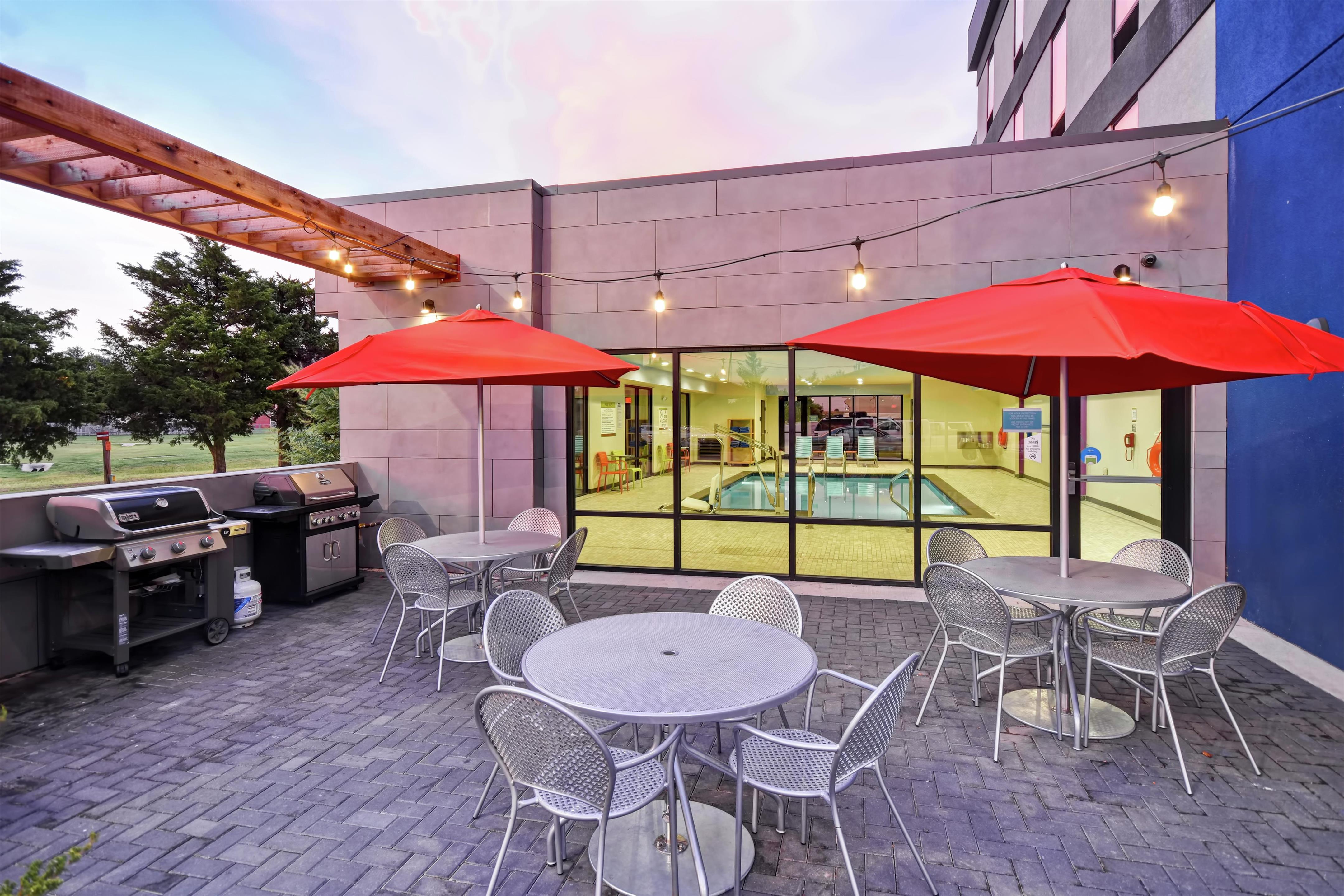 Pool | Home2 Suites by Hilton El Reno, OK